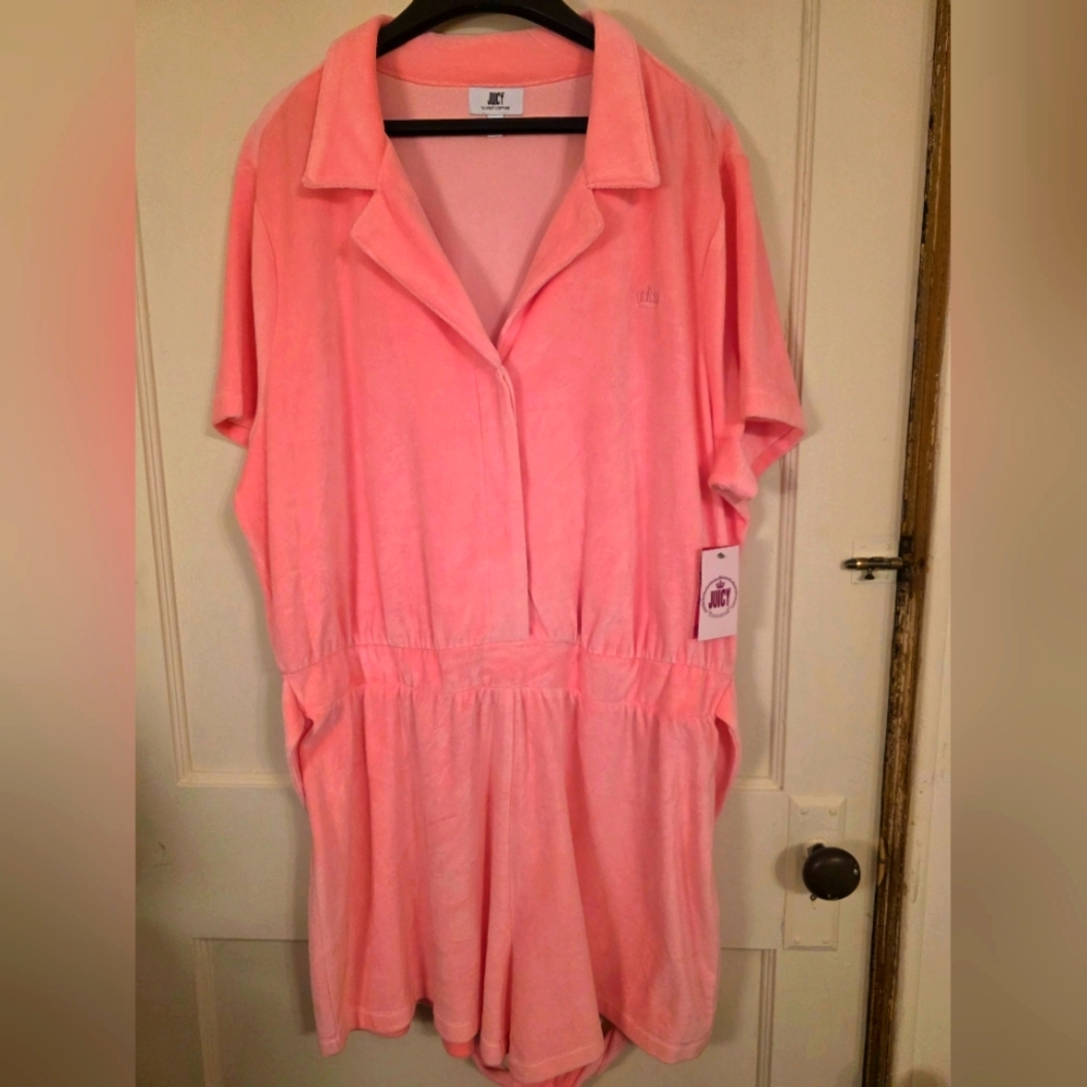 Ladies NEW Juicy Couture 2X HOT HOT Pink Terry Hidden Button Up Tie Romper